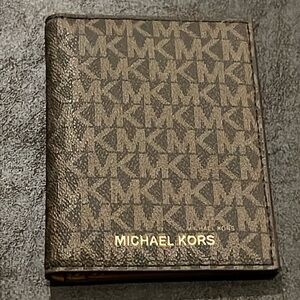 Michael Kors ladies wallet